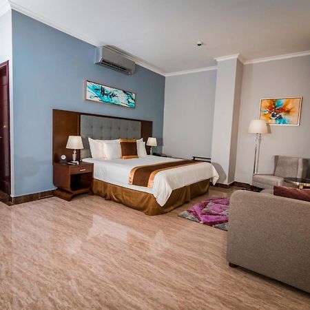 Hotel City Plaza & Suites David Exterior foto